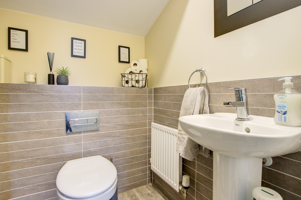 3 bed semi-detached house for sale in Tyne View Close, Hexham  - Property Image 15