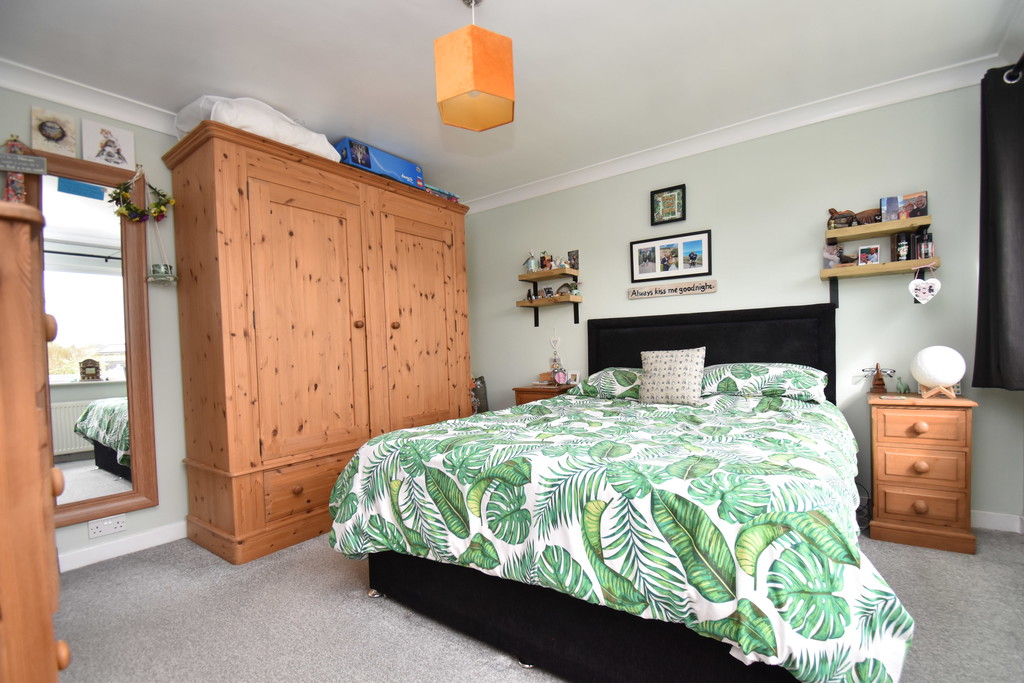 3 bed end of terrace house for sale in Oak Grove, Northallerton  - Property Image 5