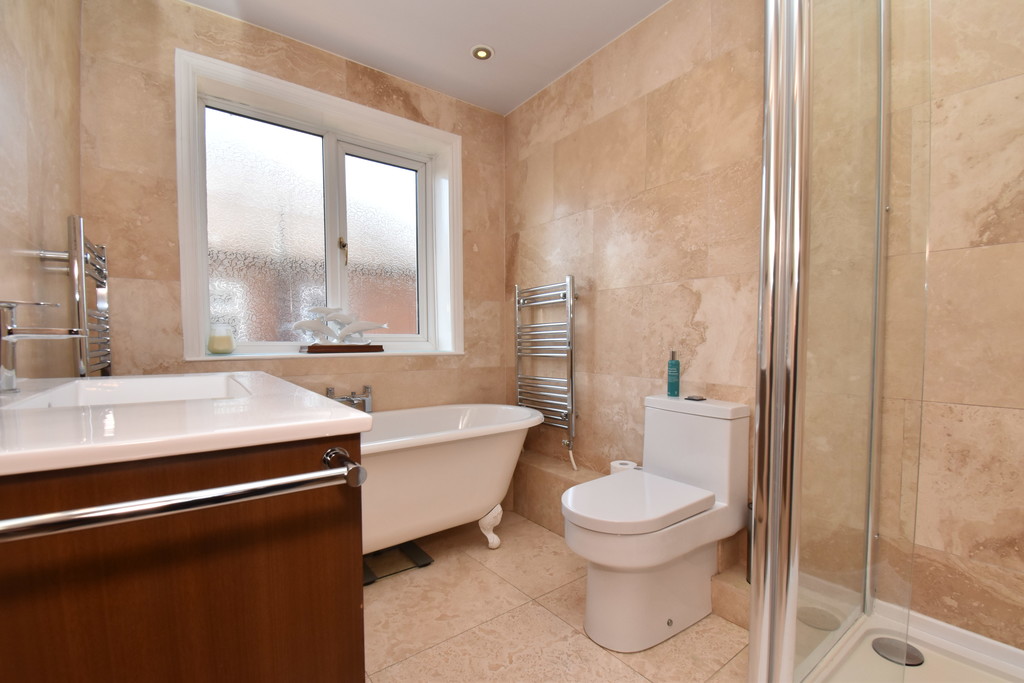 5 bed detached house for sale in Thirsk Road, Northallerton  - Property Image 19