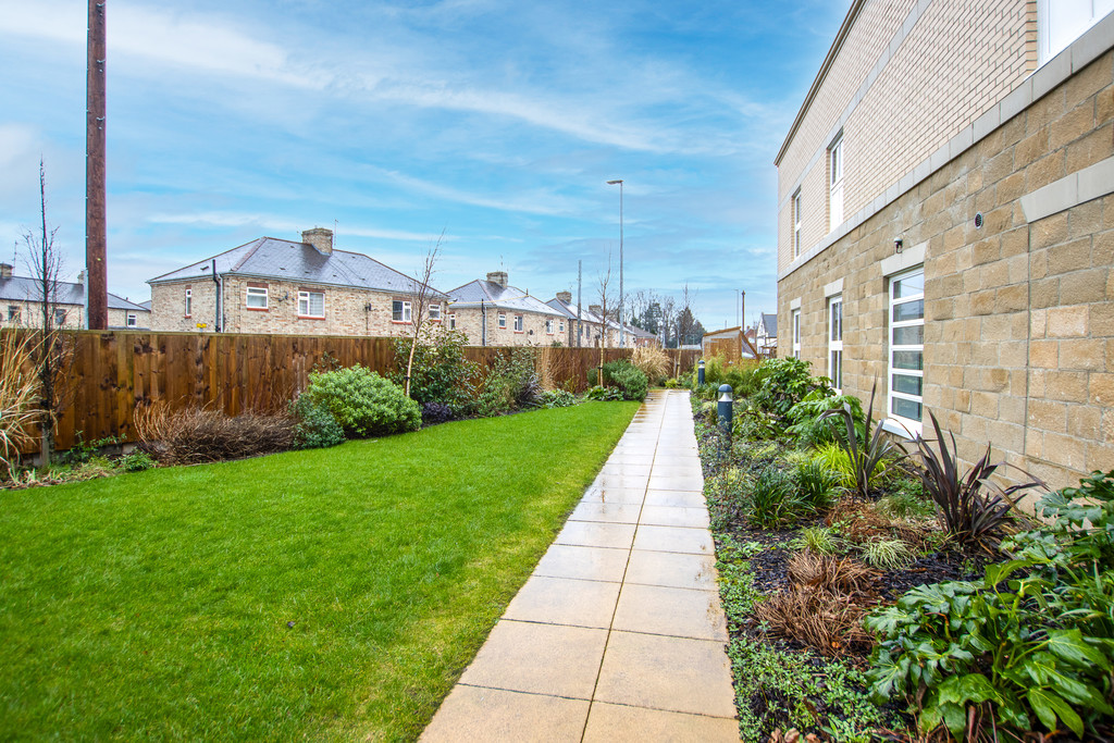 2 bed apartment for sale in Hewson Court, Hexham  - Property Image 11