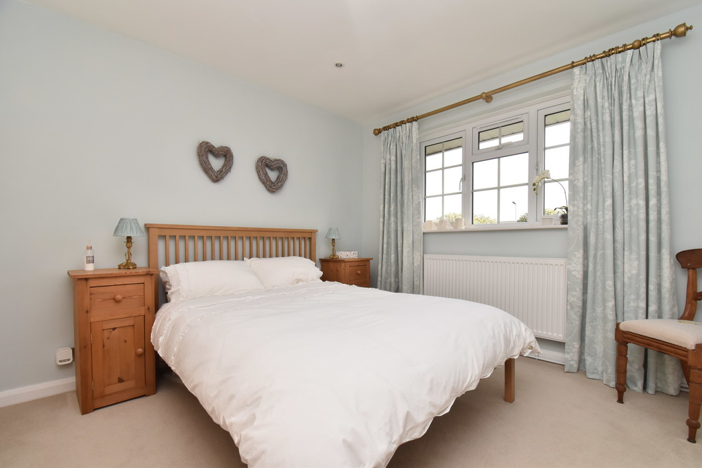 4 bed detached bungalow for sale in South Vale, Northallerton  - Property Image 15