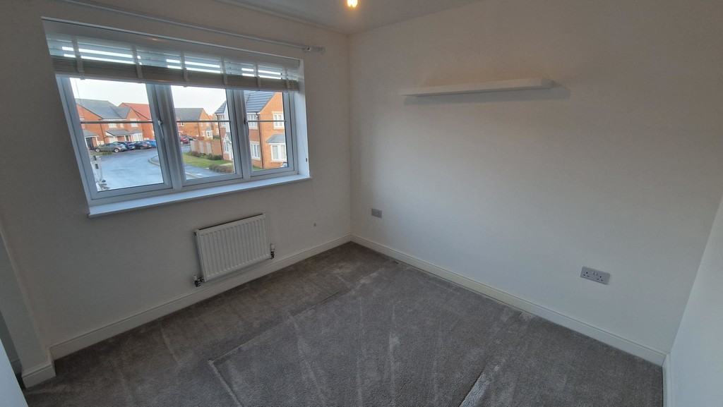 3 bed town house for sale in Queen Elizabeth Drive, Consett  - Property Image 13