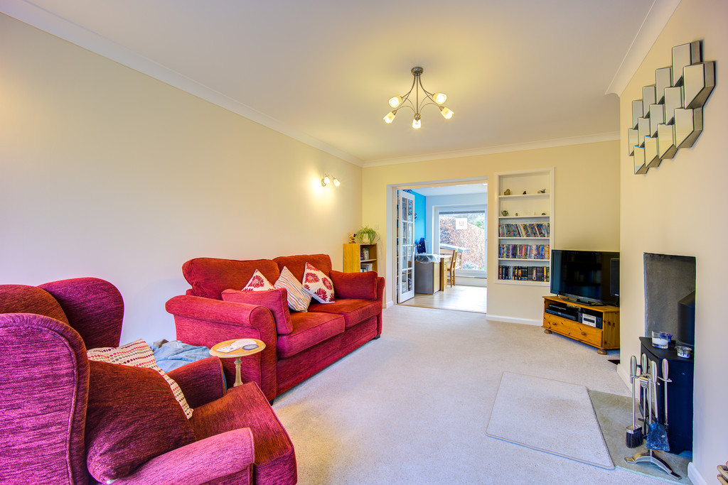 4 bed semi-detached house for sale in Mount View Terrace, Stocksfield  - Property Image 3