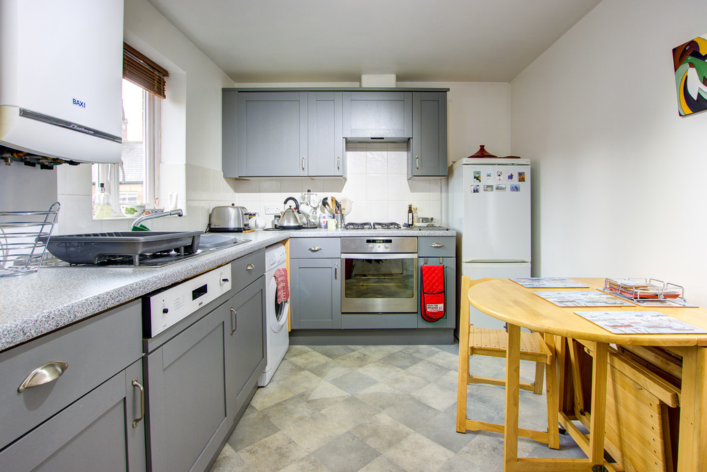 2 bed apartment for sale in Battle Hill, Hexham  - Property Image 3
