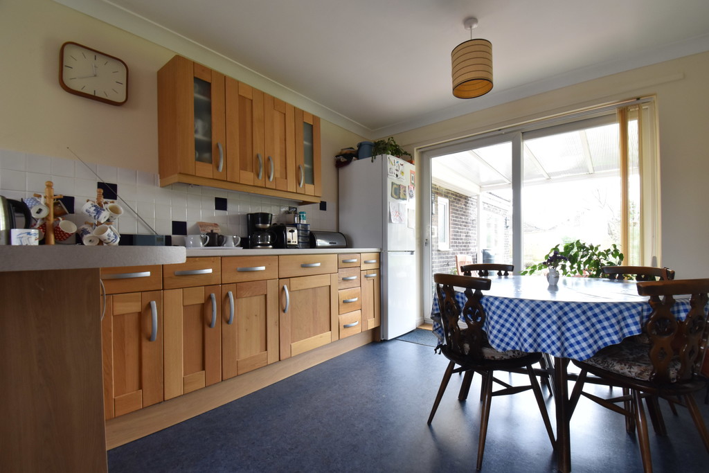 4 bed detached house for sale in The Paddock, Northallerton  - Property Image 5