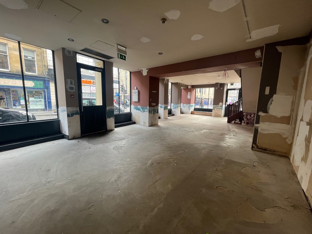 Retail to rent in Clayton Street, Newcastle Upon Tyne  - Property Image 3
