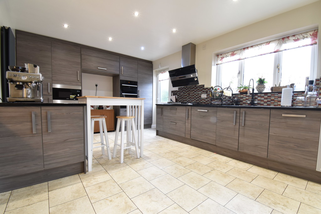 5 bed detached house for sale in St. Stephens Gardens, Northallerton  - Property Image 5