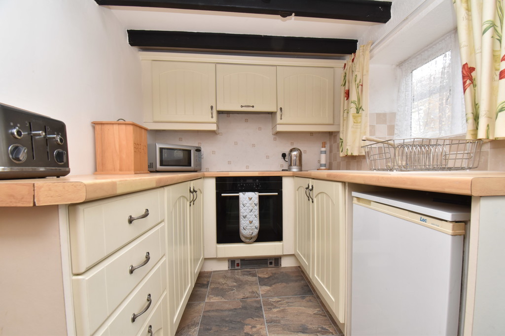 1 bed terraced house for sale in West End, Northallerton  - Property Image 4