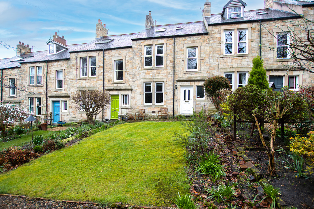 3 bed terraced house for sale in Croft Terrace, Hexham 1