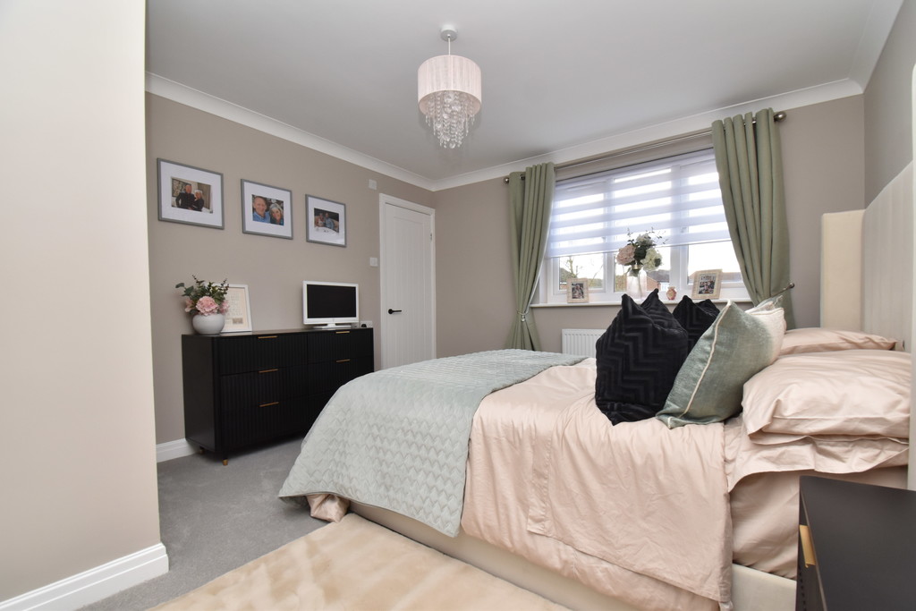 3 bed detached house for sale in Beckside, Northallerton  - Property Image 10
