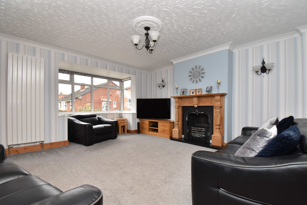 4 bed detached house for sale in Swain Court, Northallerton  - Property Image 4