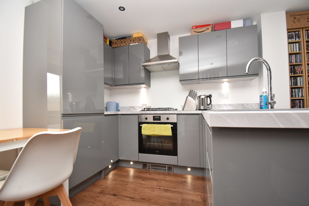 2 bed semi-detached house for sale in Carmelite Close, Northallerton  - Property Image 5