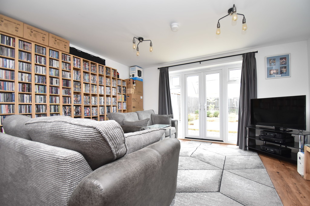 2 bed semi-detached house for sale in Carmelite Close, Northallerton  - Property Image 3