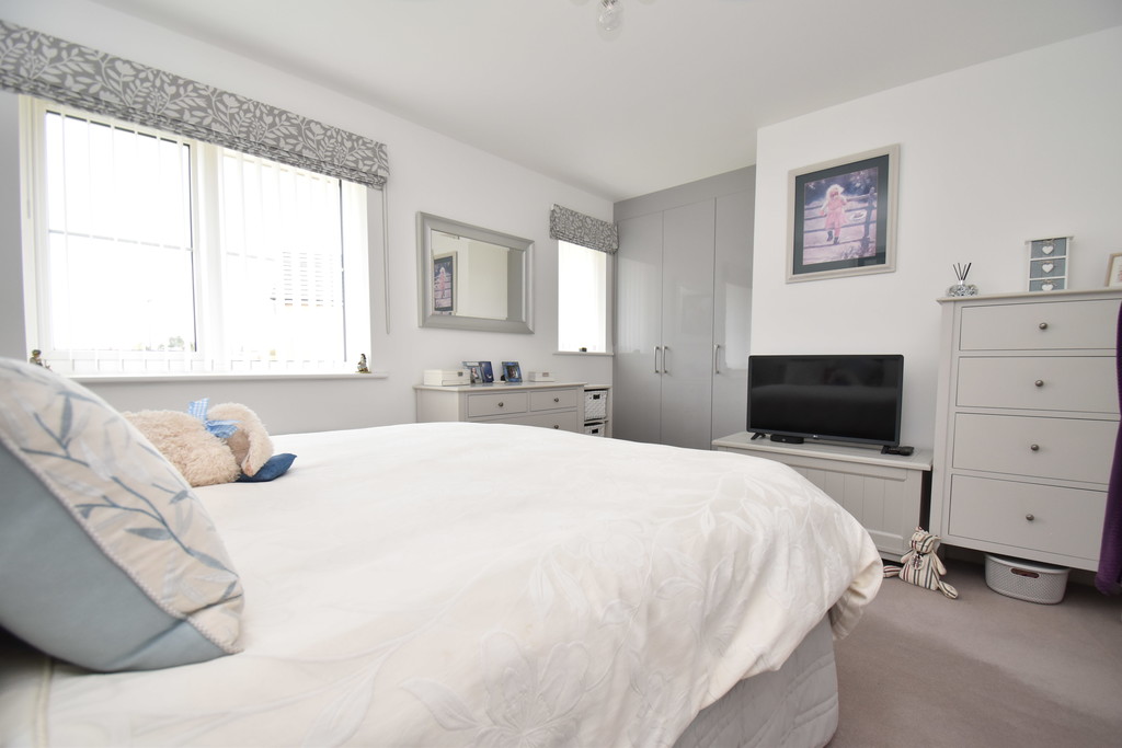 3 bed semi-detached house for sale in Aumale Road, Northallerton  - Property Image 9