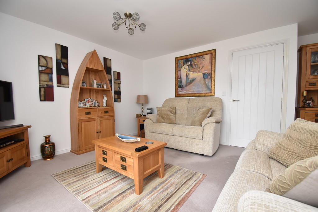 3 bed semi-detached house for sale in Aumale Road, Northallerton  - Property Image 3