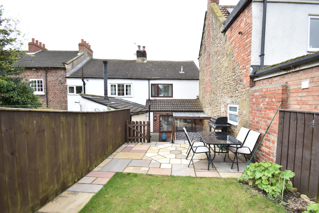 3 bed end of terrace house for sale in Front Street, Northallerton  - Property Image 15