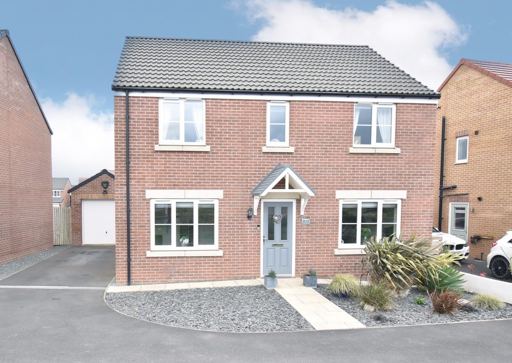 4 bed detached house for sale in Brickside Way, Northallerton  - Property Image 1