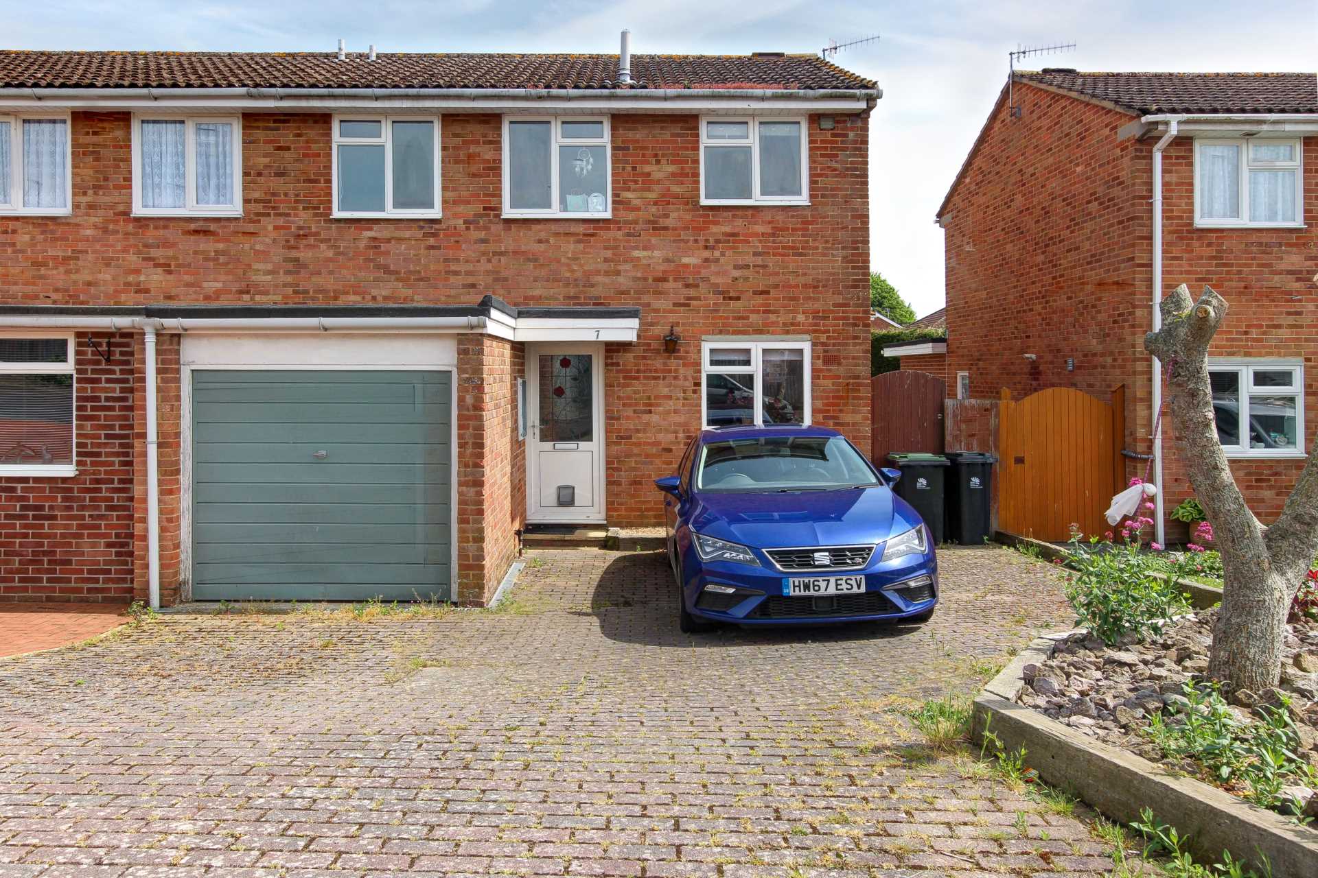 3 bed end of terrace house for sale in Hilcot Way, Blandford Forum, DT11