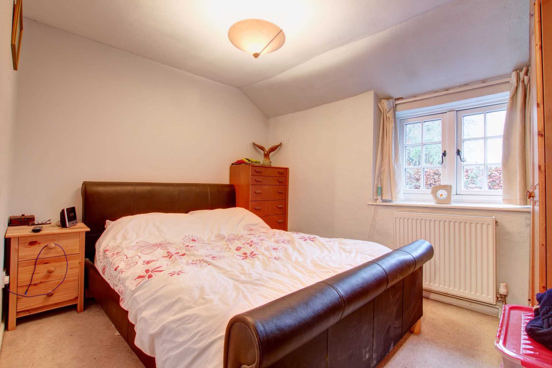 2 bed cottage for sale in Gravel Lane, Blandford Forum  - Property Image 4