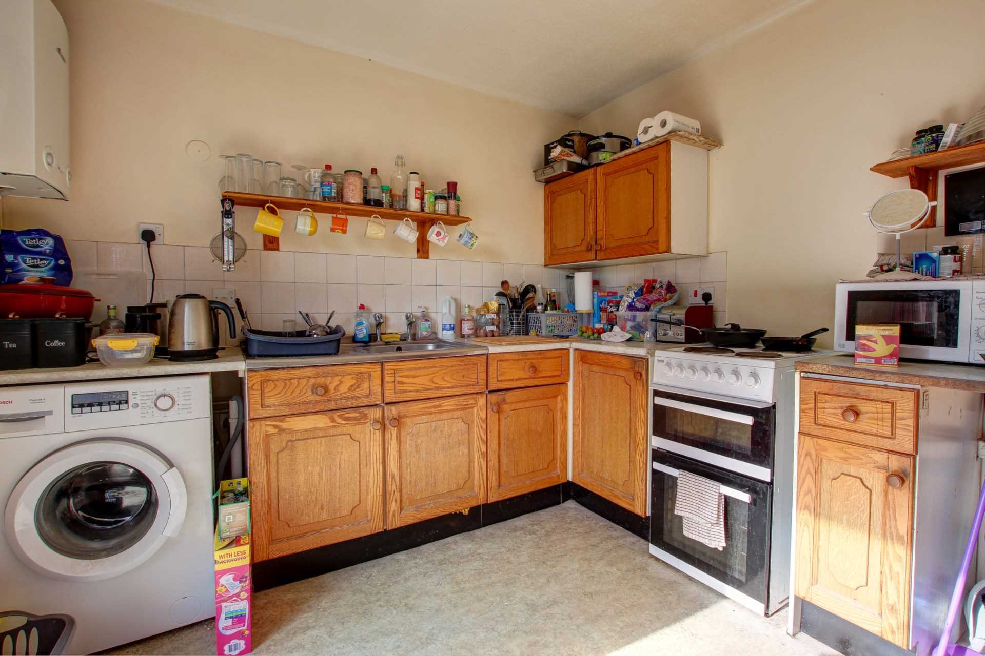 2 bed terraced house for sale in The Meadows, Gillingham  - Property Image 2
