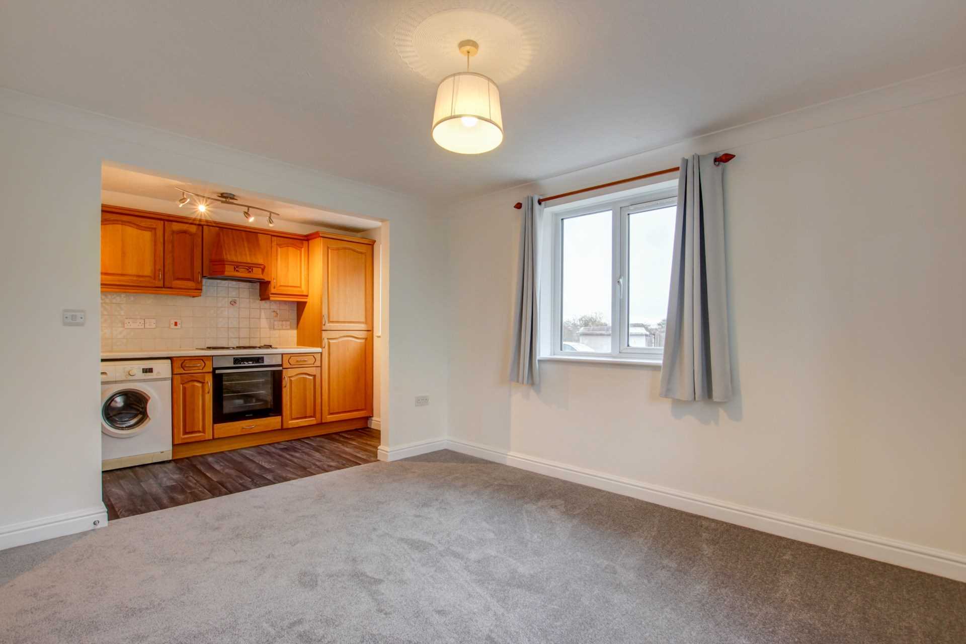 1 bed flat for sale in Clare House, Shaftesbury  - Property Image 5