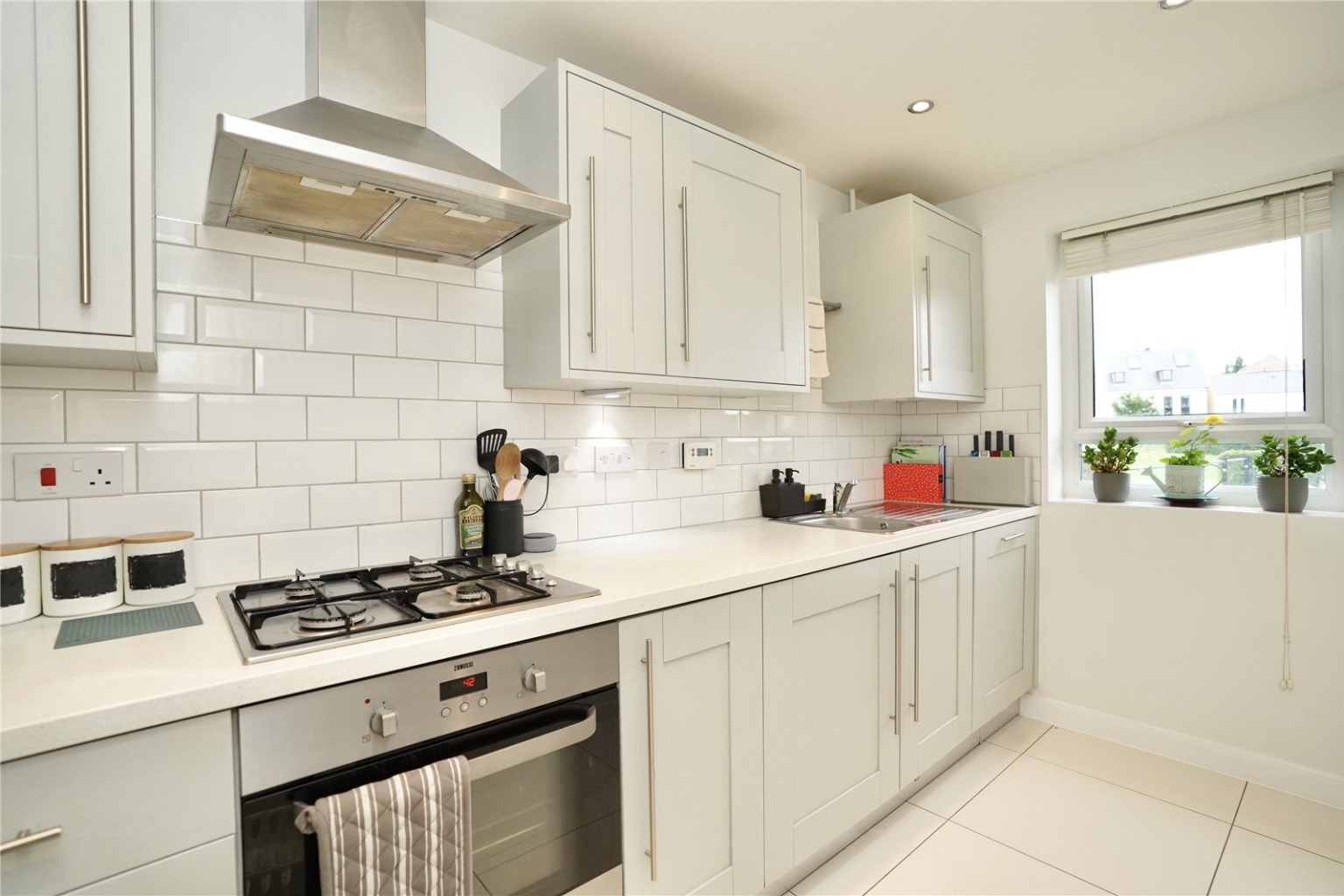3 bed semi-detached house for sale in Trinity Way, Cambridge 8