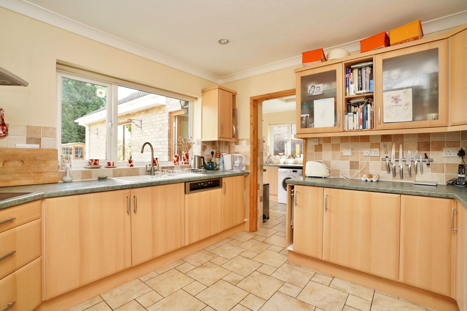 3 bed detached bungalow for sale in Earith Road, Cambridge 5