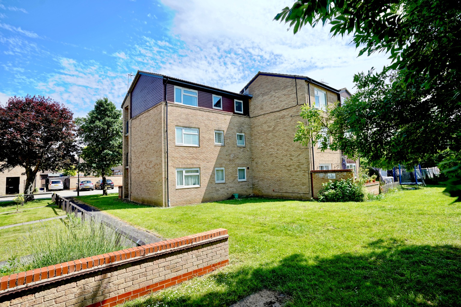1 bed flat for sale in Carnaby Close, Huntingdon - Property Image 1