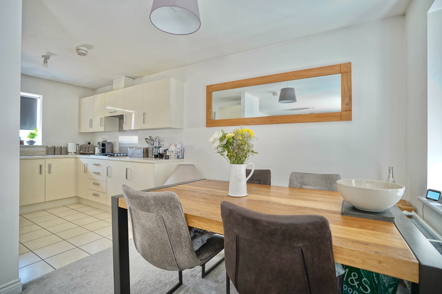 2 bed flat for sale in Cromwell Crescent, Cambridge 2