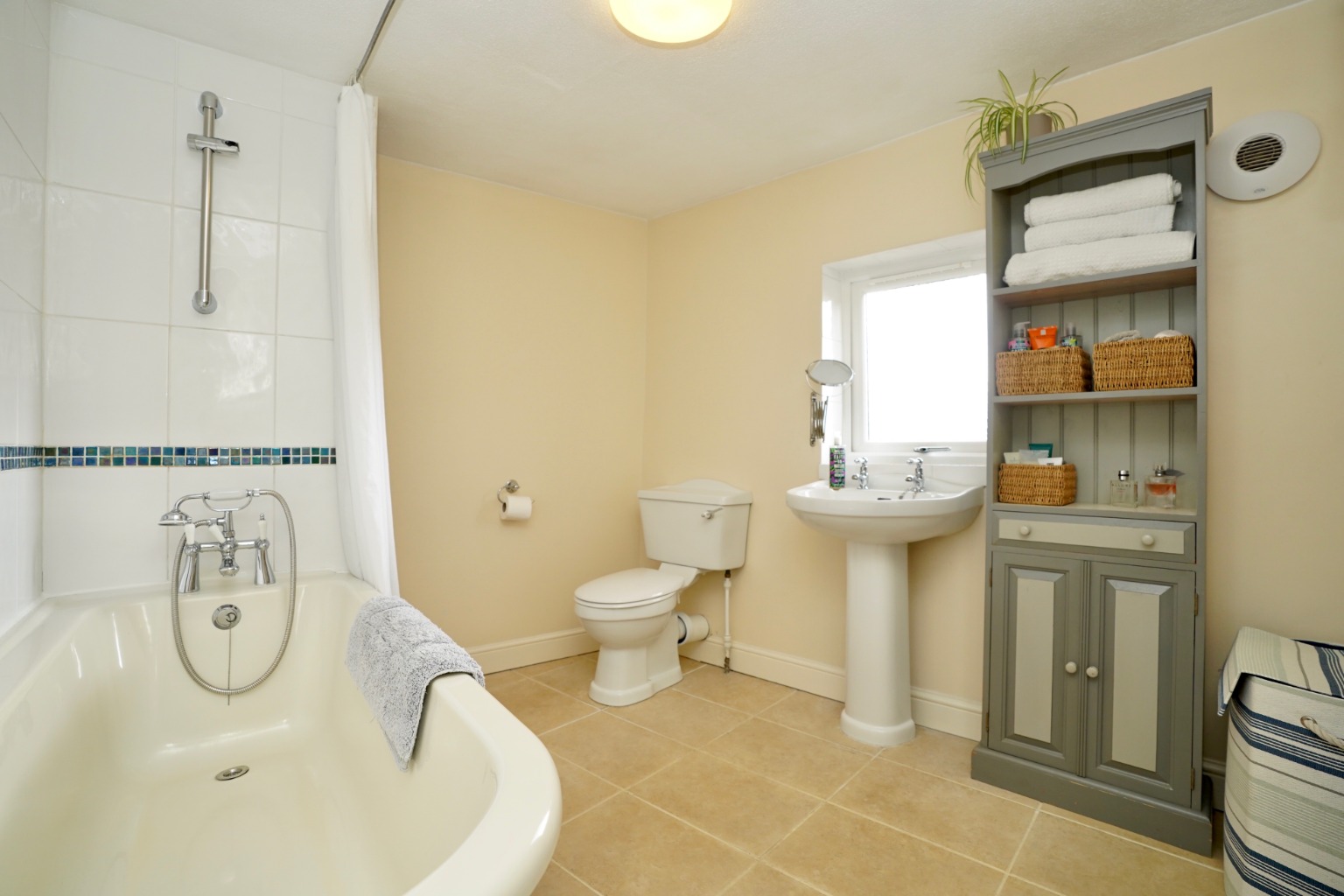 3 bed semi-detached house for sale in High Street, St. Ives  - Property Image 9