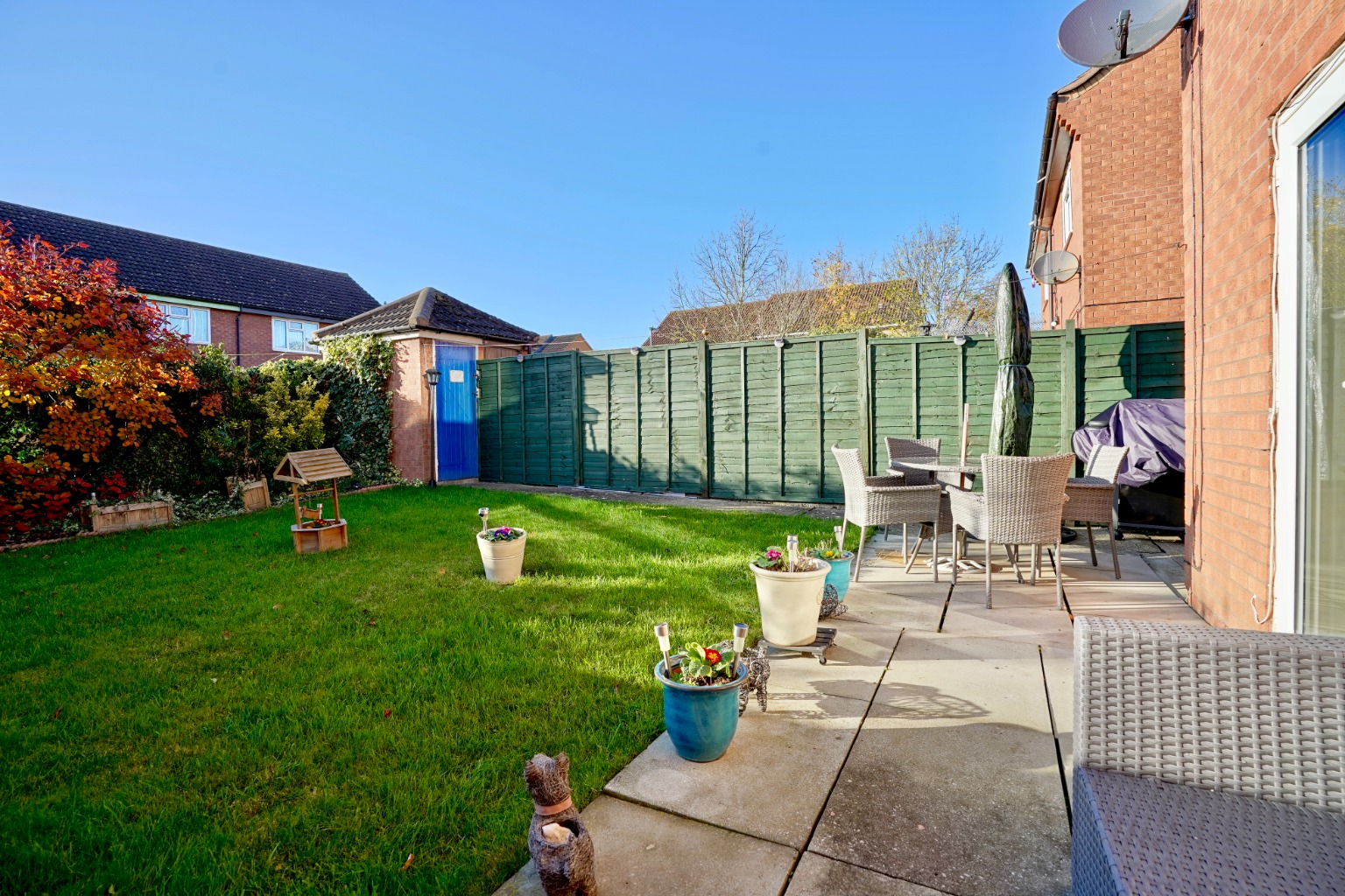 2 bed semi-detached house for sale in Stoney Close, Huntingdon  - Property Image 9