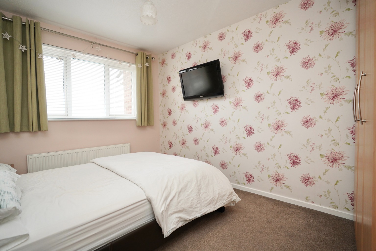 3 bed terraced house for sale in Prospero Way, Huntingdon  - Property Image 7