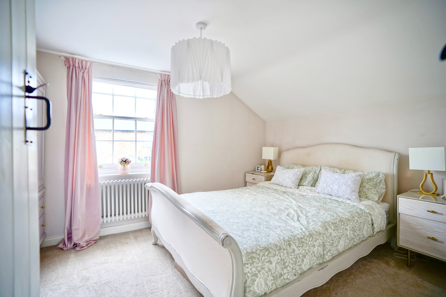 2 bed detached house for sale in Honey Hill, Huntingdon  - Property Image 10