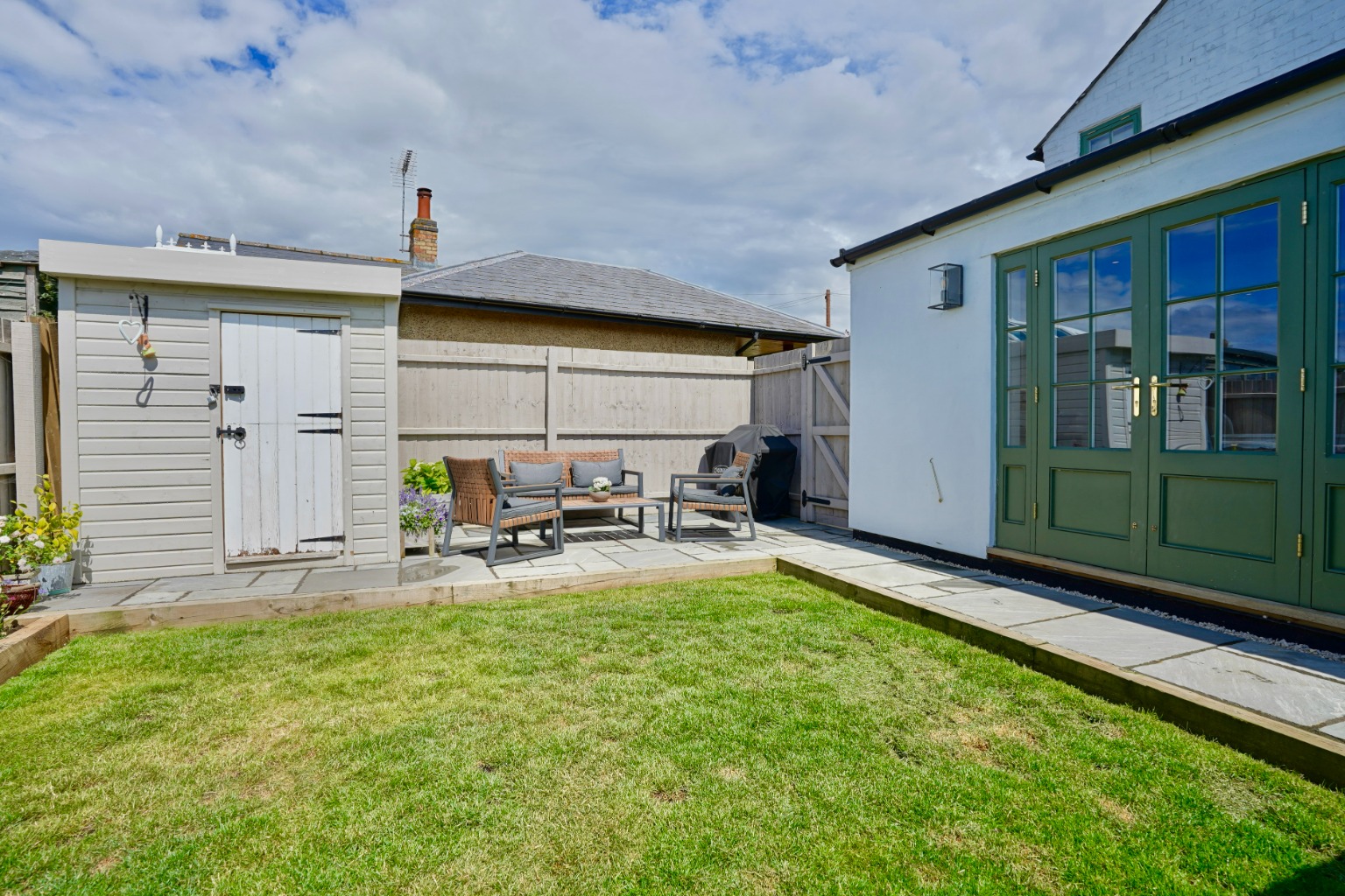 2 bed detached house for sale in Honey Hill, Huntingdon  - Property Image 15