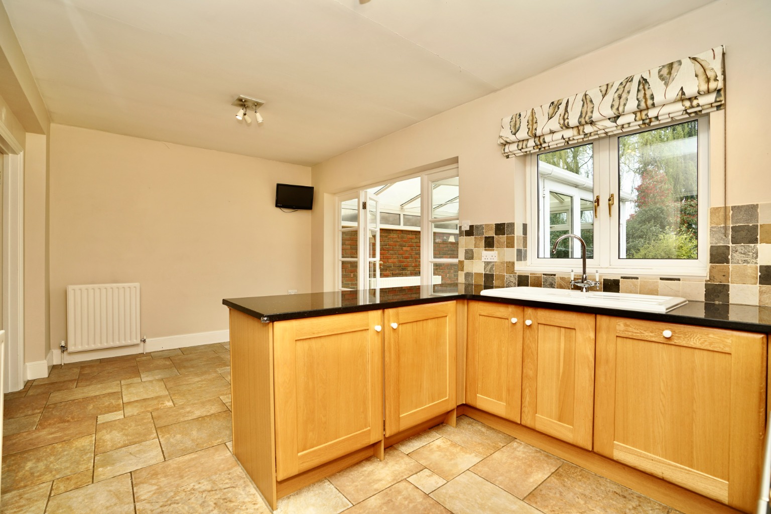 3 bed detached house for sale in Houghton Road, St Ives  - Property Image 5