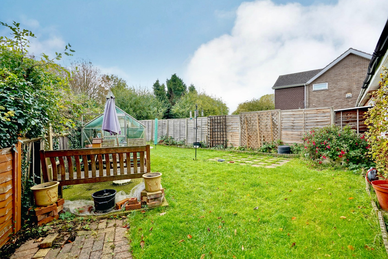 3 bed semi-detached house for sale in Hawkes End, Huntingdon 13