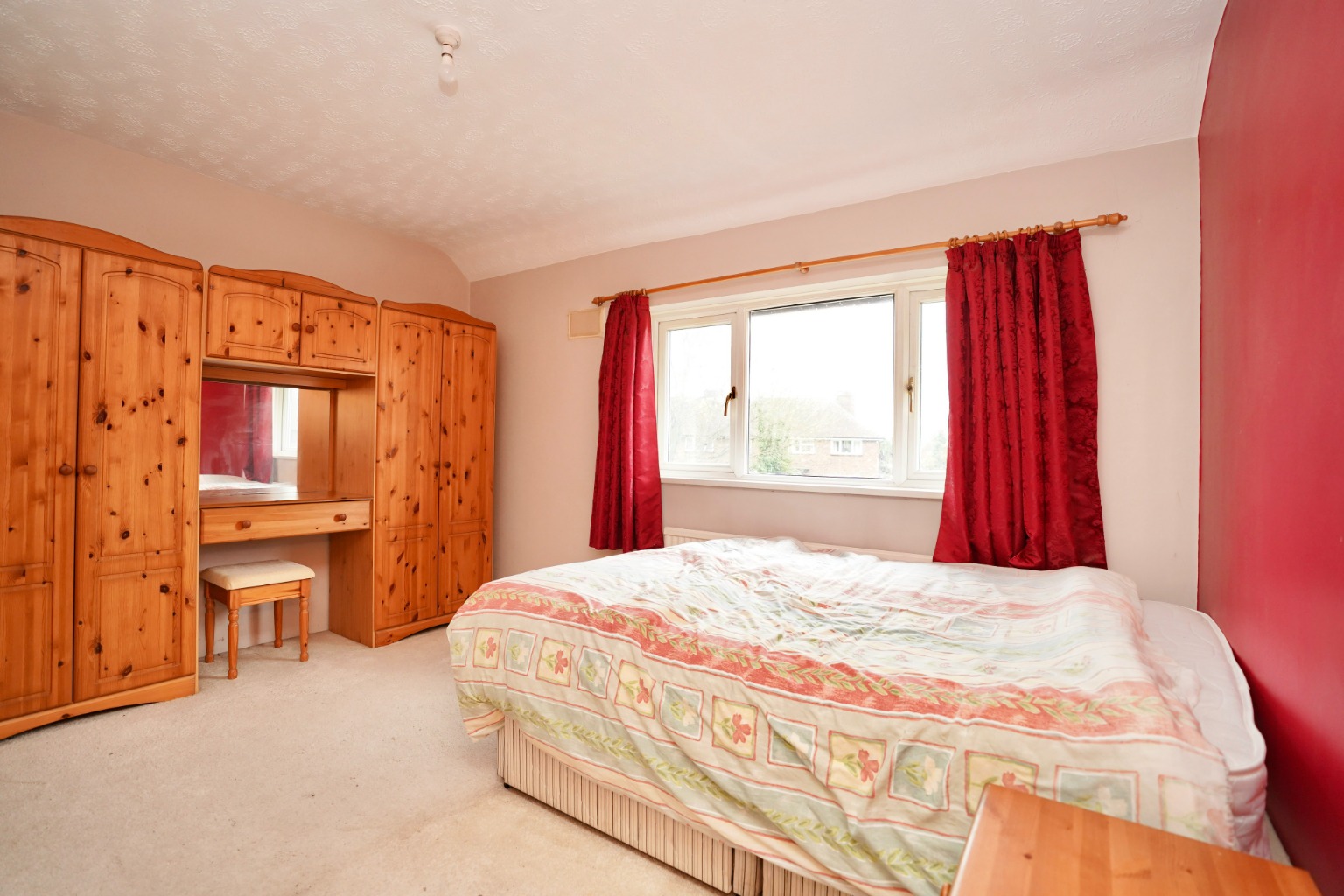 3 bed terraced house for sale in Green Leys, St. Ives  - Property Image 6