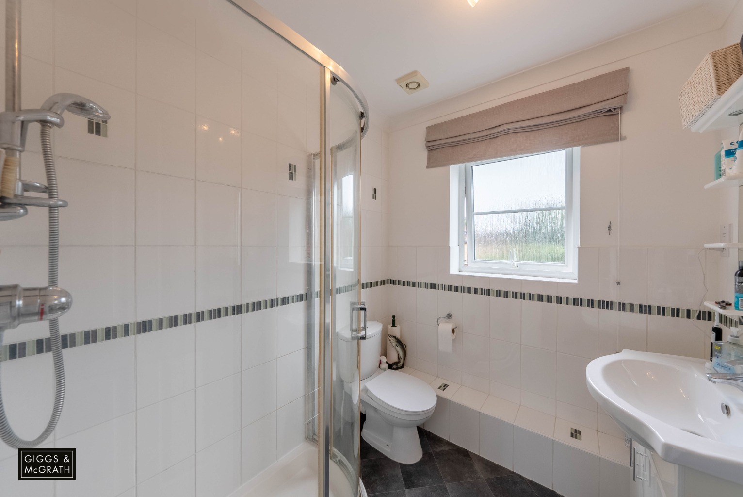 5 bed detached house for sale in Laxton Grange, Huntingdon 16