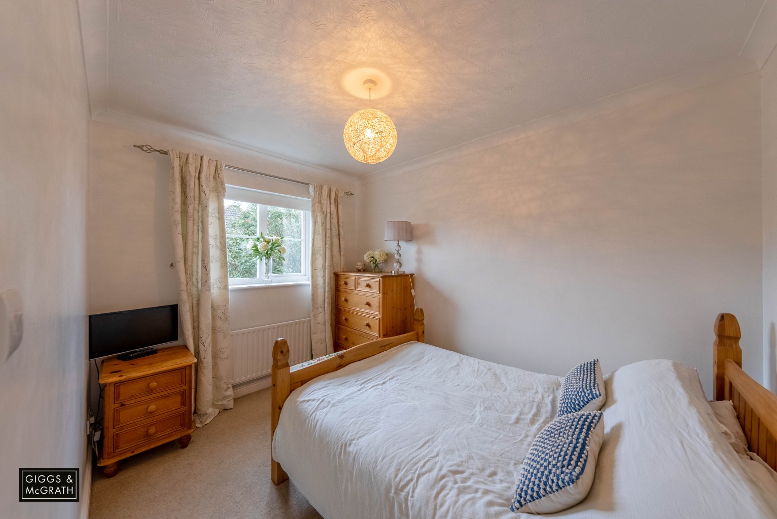 5 bed detached house for sale in Laxton Grange, Huntingdon 15