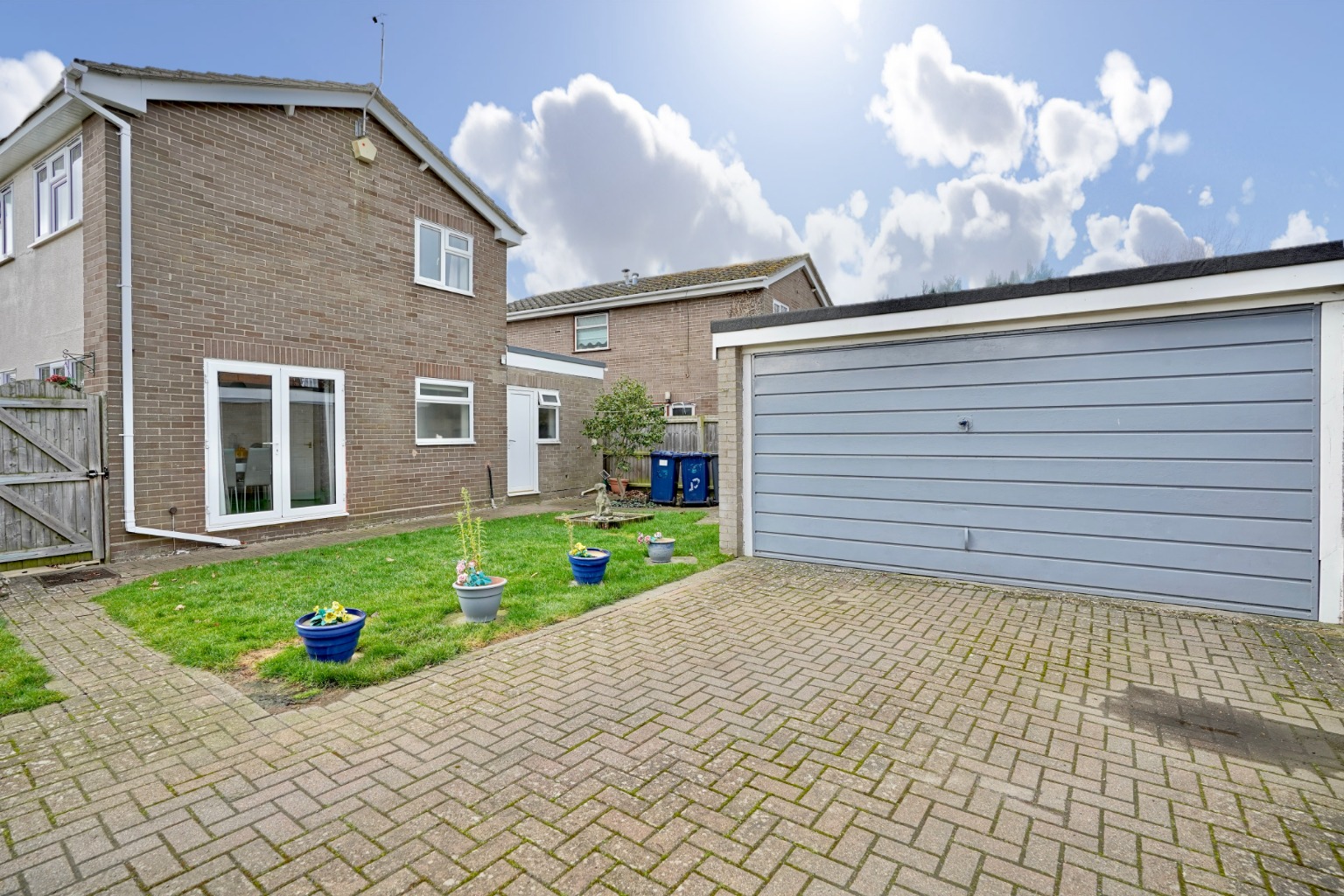 4 bed detached house for sale in Layton Crescent, Huntingdon  - Property Image 13