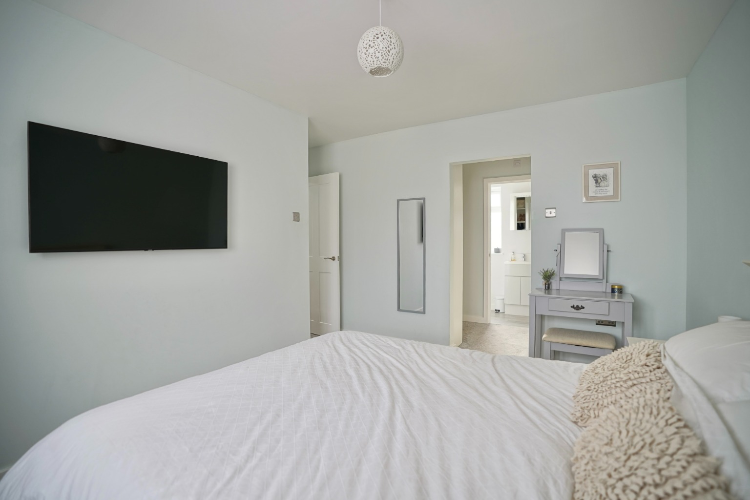 5 bed detached house for sale in Bramley Grove, Huntingdon 11