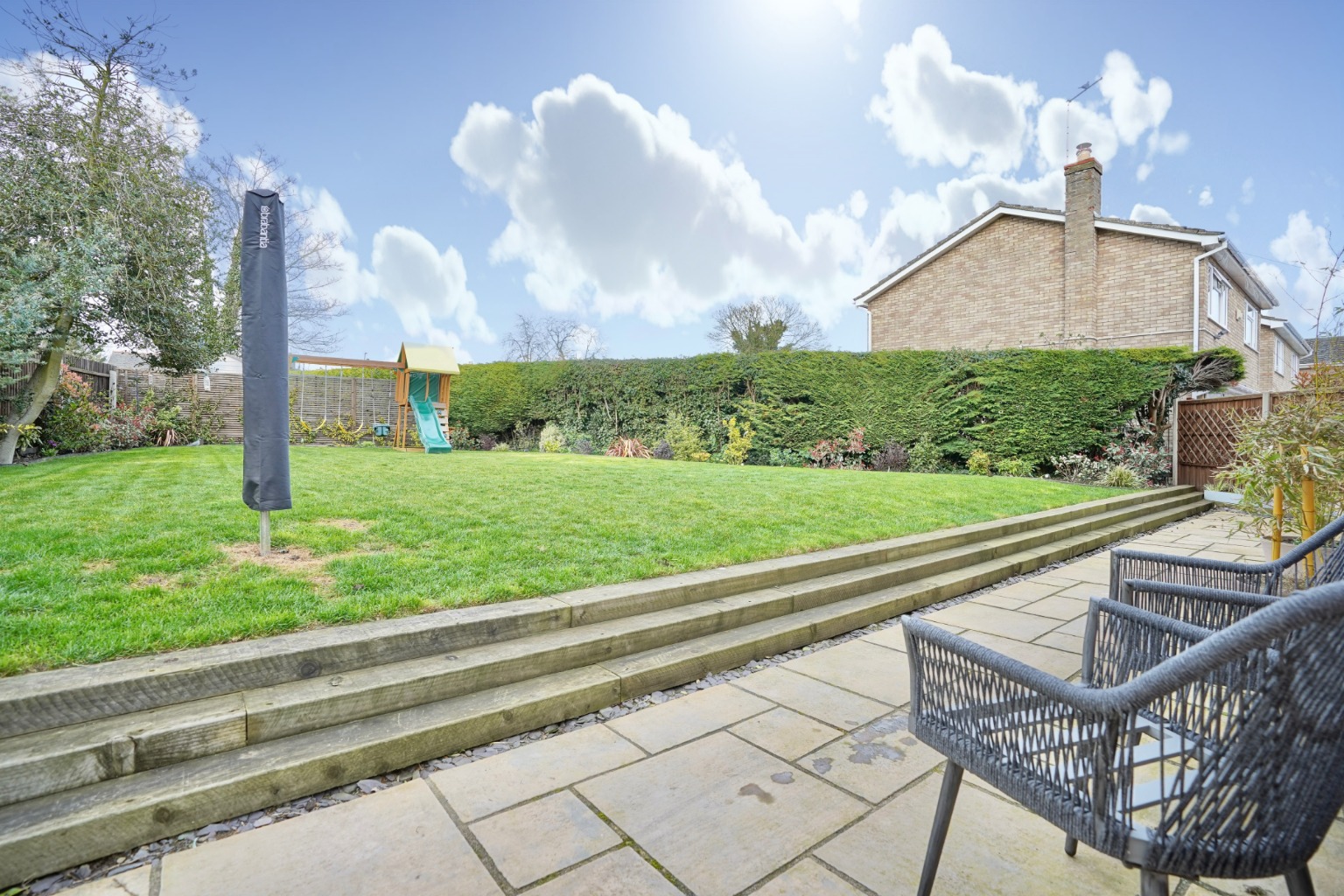 5 bed detached house for sale in Bramley Grove, Huntingdon 20