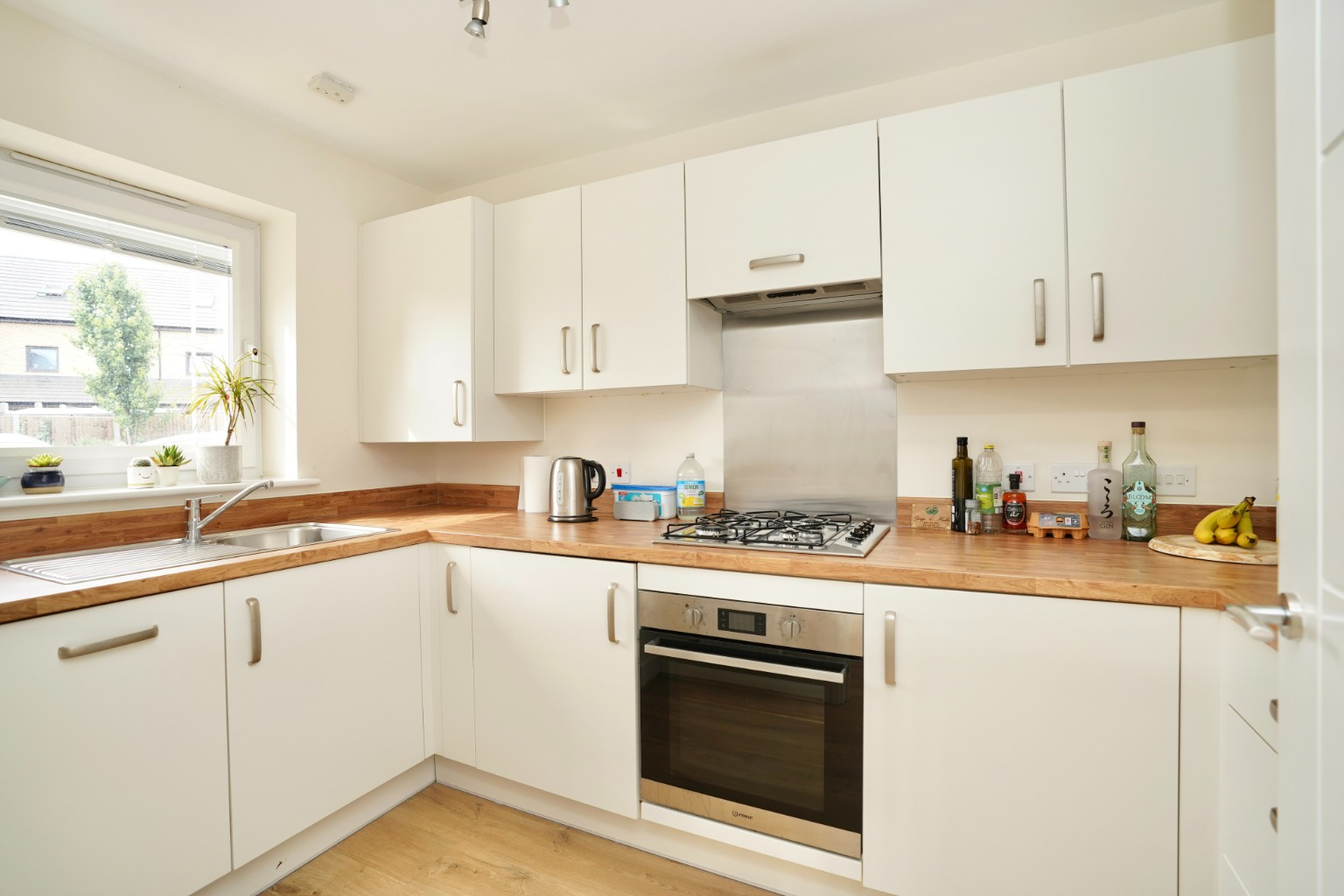 2 bed semi-detached house for sale in Cuckoo Way, Cambridge 1