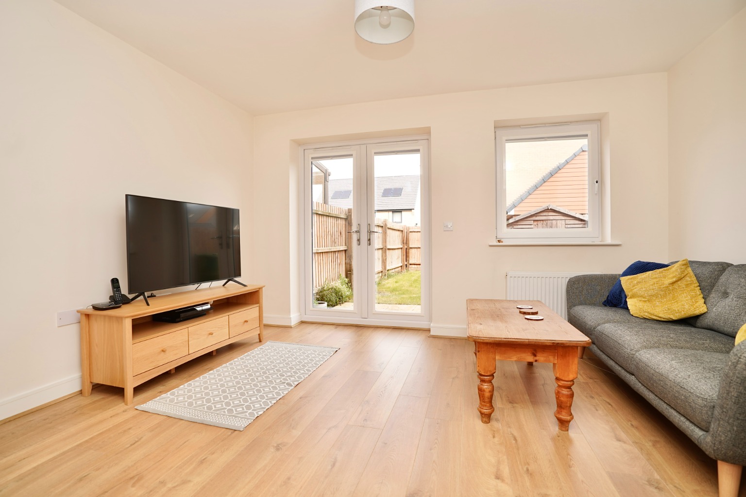 2 bed semi-detached house for sale in Cuckoo Way, Cambridge  - Property Image 3
