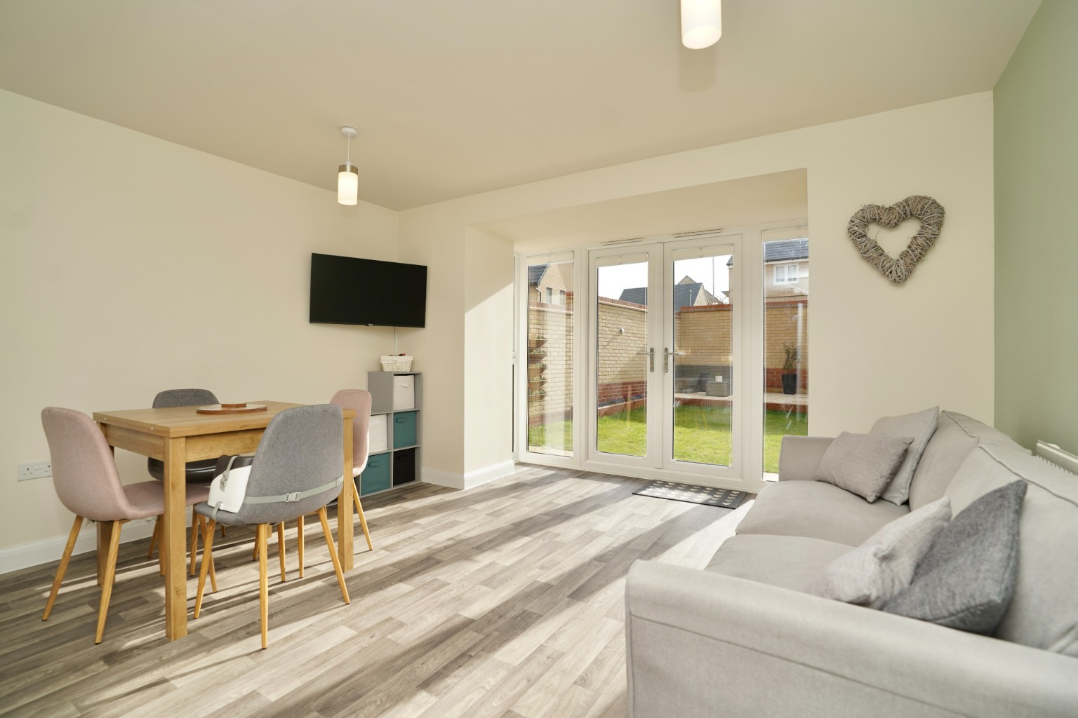 4 bed semi-detached house for sale in Butcher Drive, Huntingdon 4