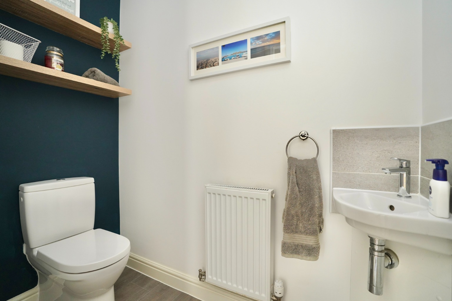 3 bed semi-detached house for sale in Carnaile Road, Huntingdon 6