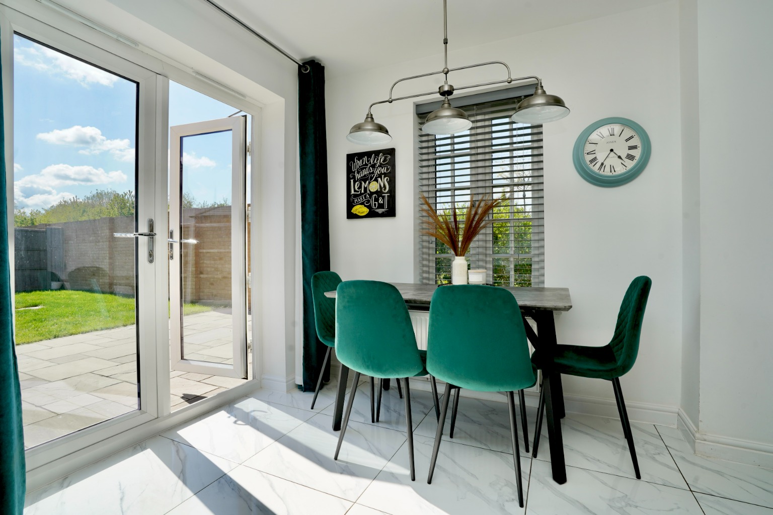 3 bed semi-detached house for sale in Carnaile Road, Huntingdon 4