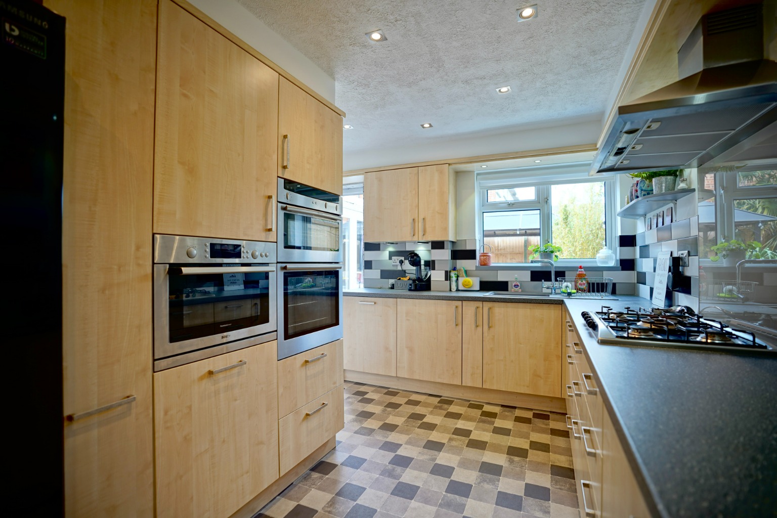 3 bed end of terrace house for sale in Bedford Avenue, Huntingdon  - Property Image 5