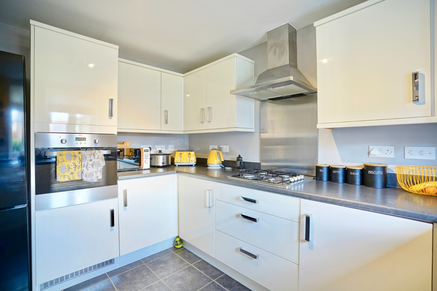3 bed semi-detached house for sale in Summers Hill Drive, Cambridge  - Property Image 7