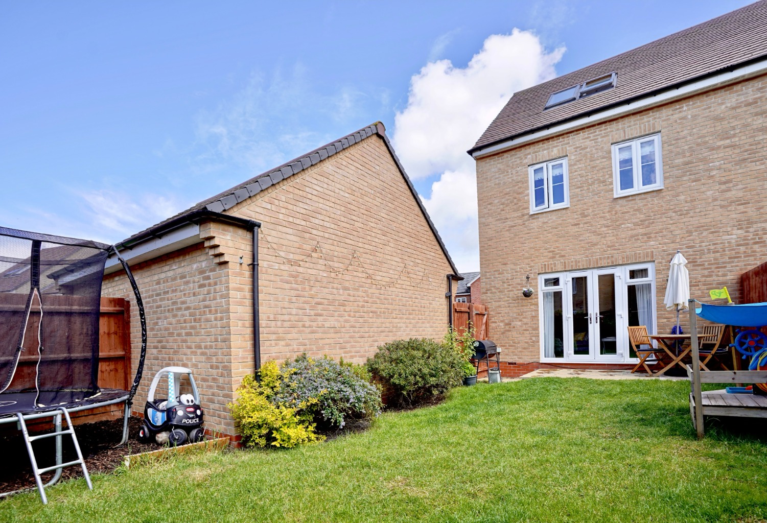 3 bed semi-detached house for sale in Summers Hill Drive, Cambridge  - Property Image 16
